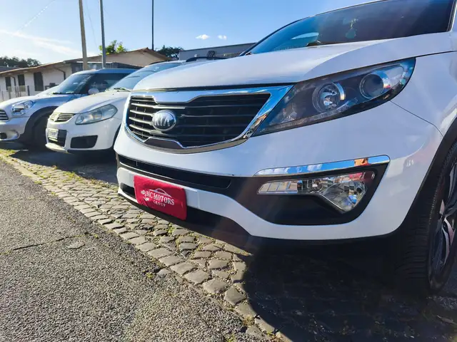 Kia Sportage view 4
