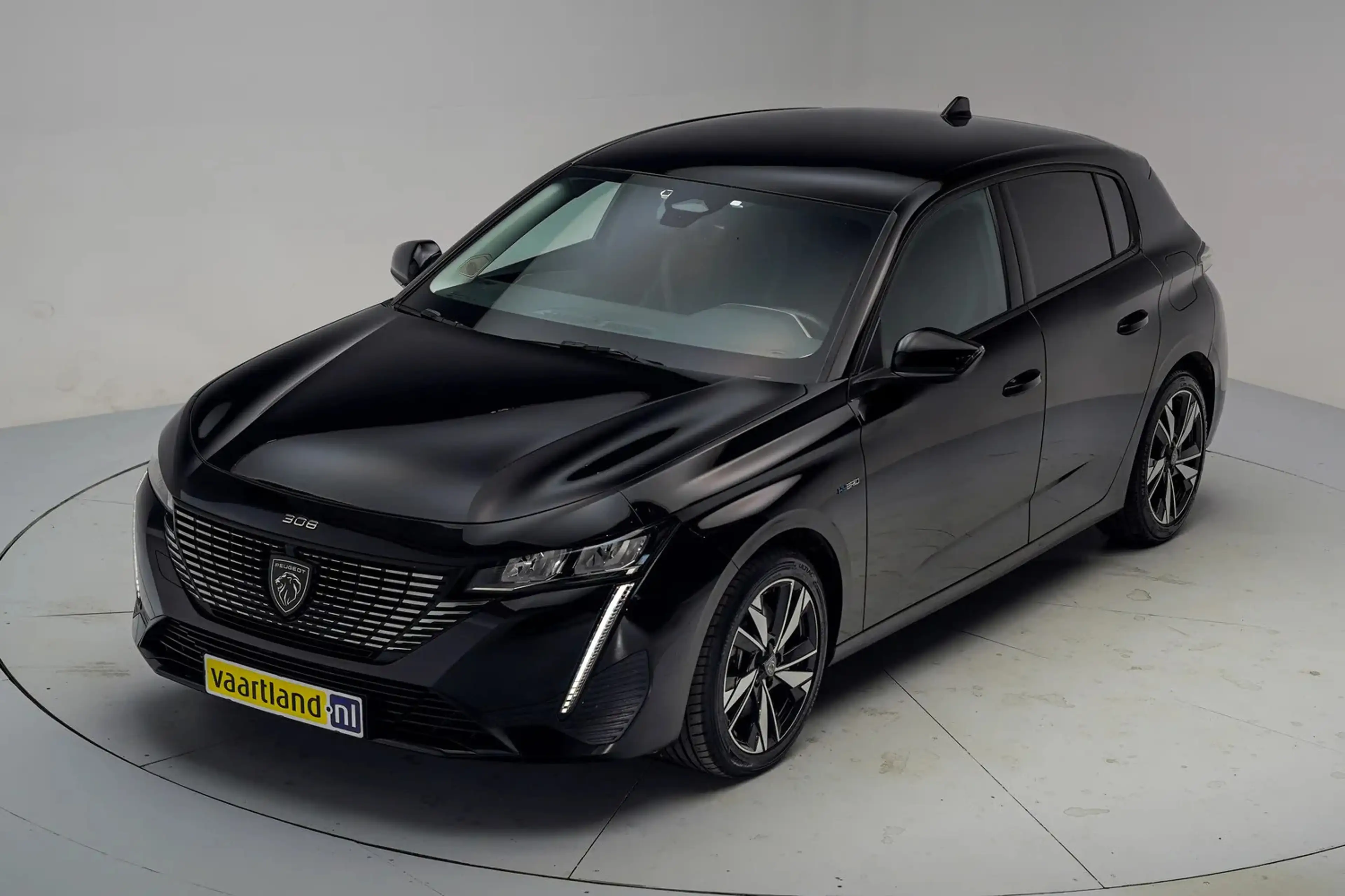 Peugeot 308 B 1.6 HYBRID 180 E AUTO 8 ALLURE berline h — photo 11