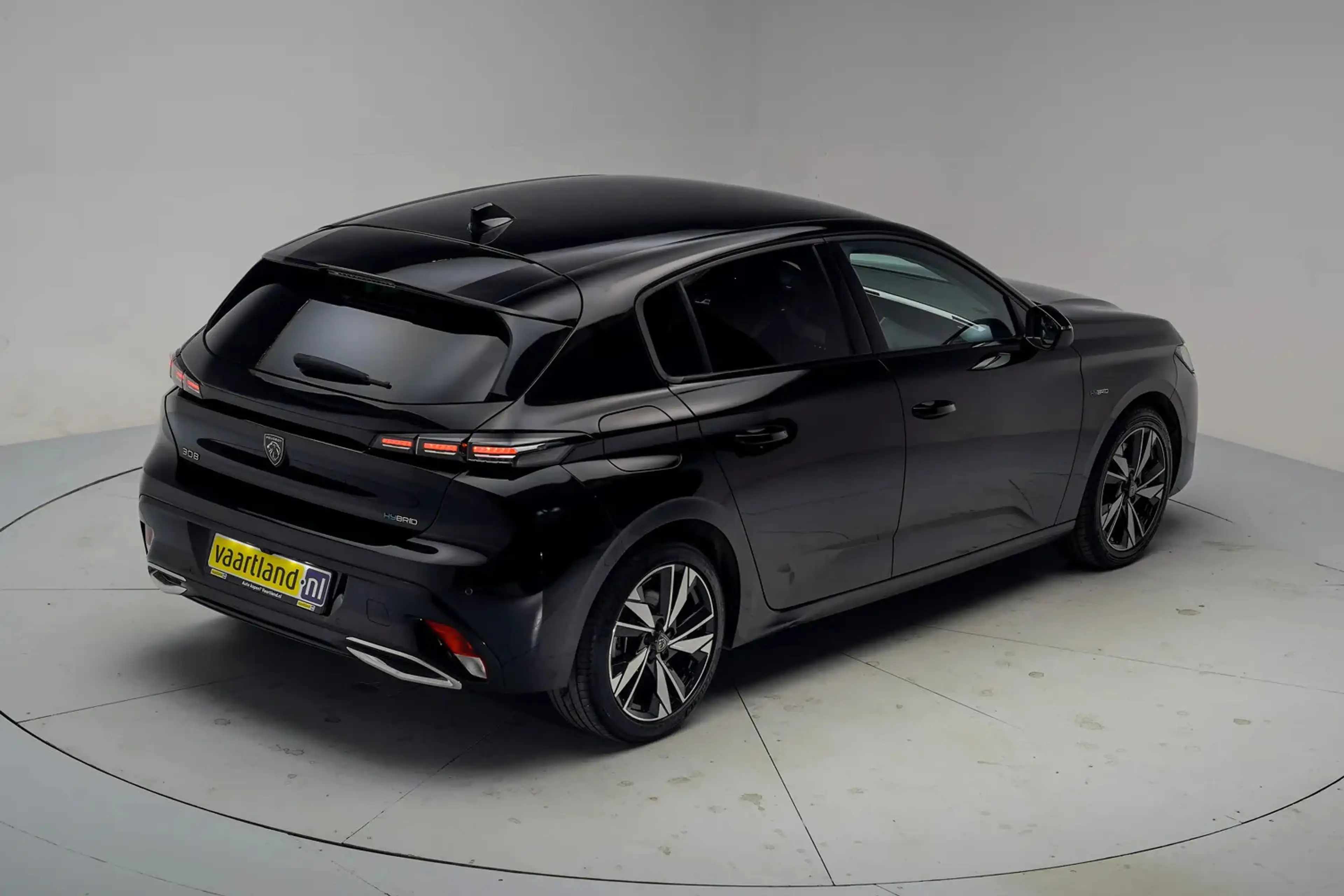 Peugeot 308 B 1.6 HYBRID 180 E AUTO 8 ALLURE berline h — photo 13