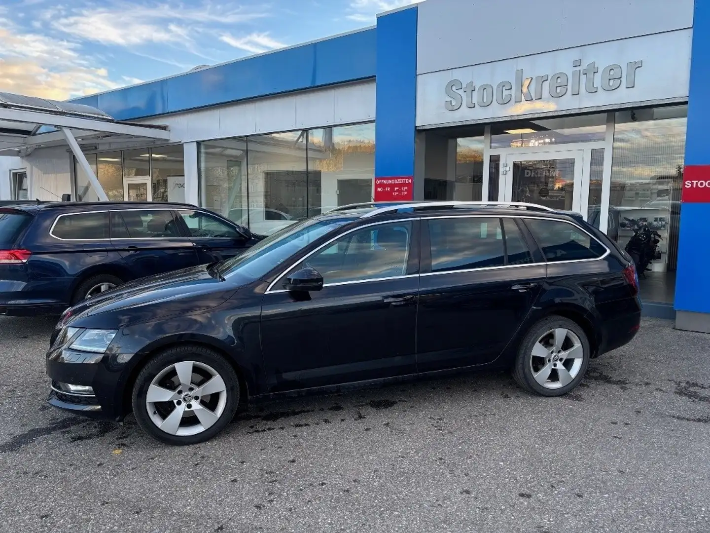 Skoda Octavia Combi 2,0 Style TDI 4x4*LED*KAMERA*NAVI*TEMPOACC* Schwarz - 2