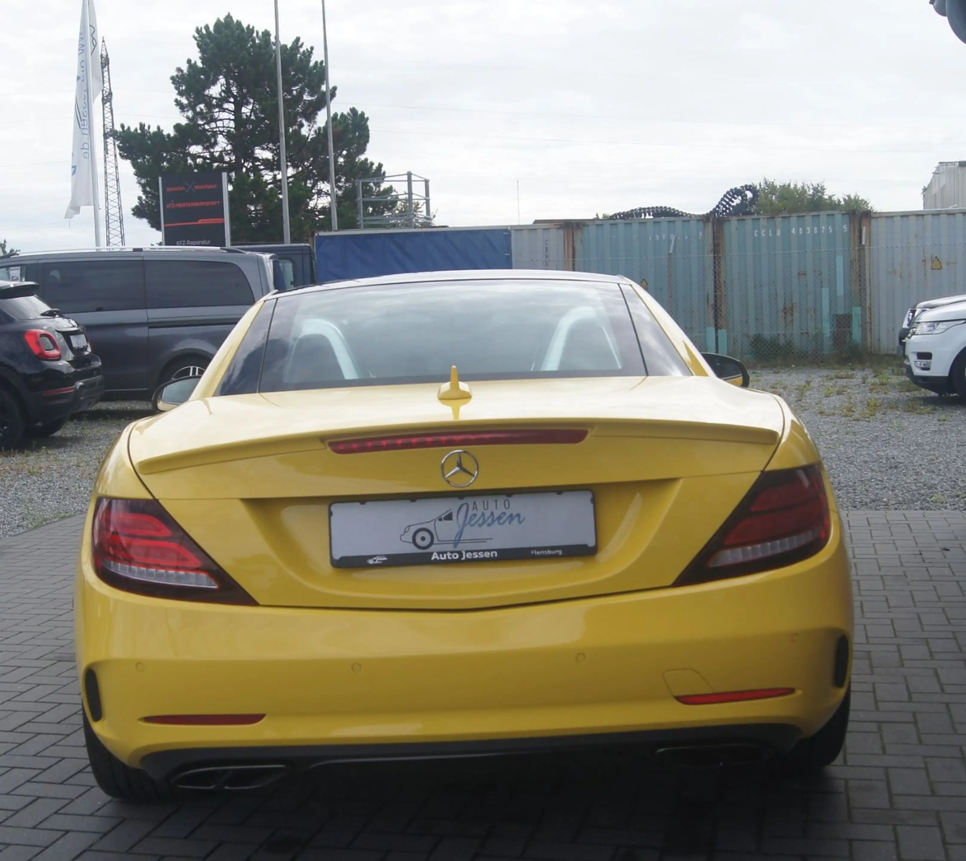 Mercedes-Benz SLC 43 AMG Roadster FINAL EDITION — photo 14