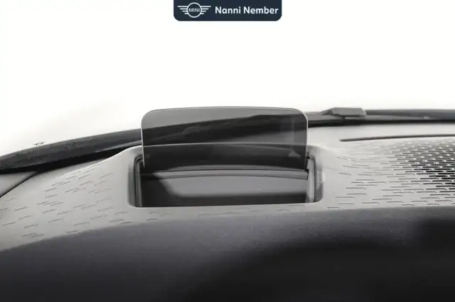 Mini Cooper Cooper view 10