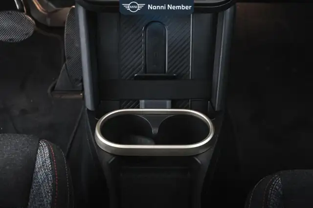 Mini Cooper Cooper view 13