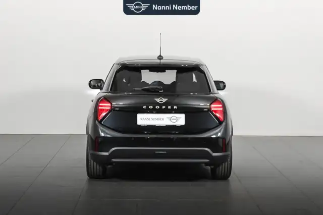 Mini Cooper Cooper view 4