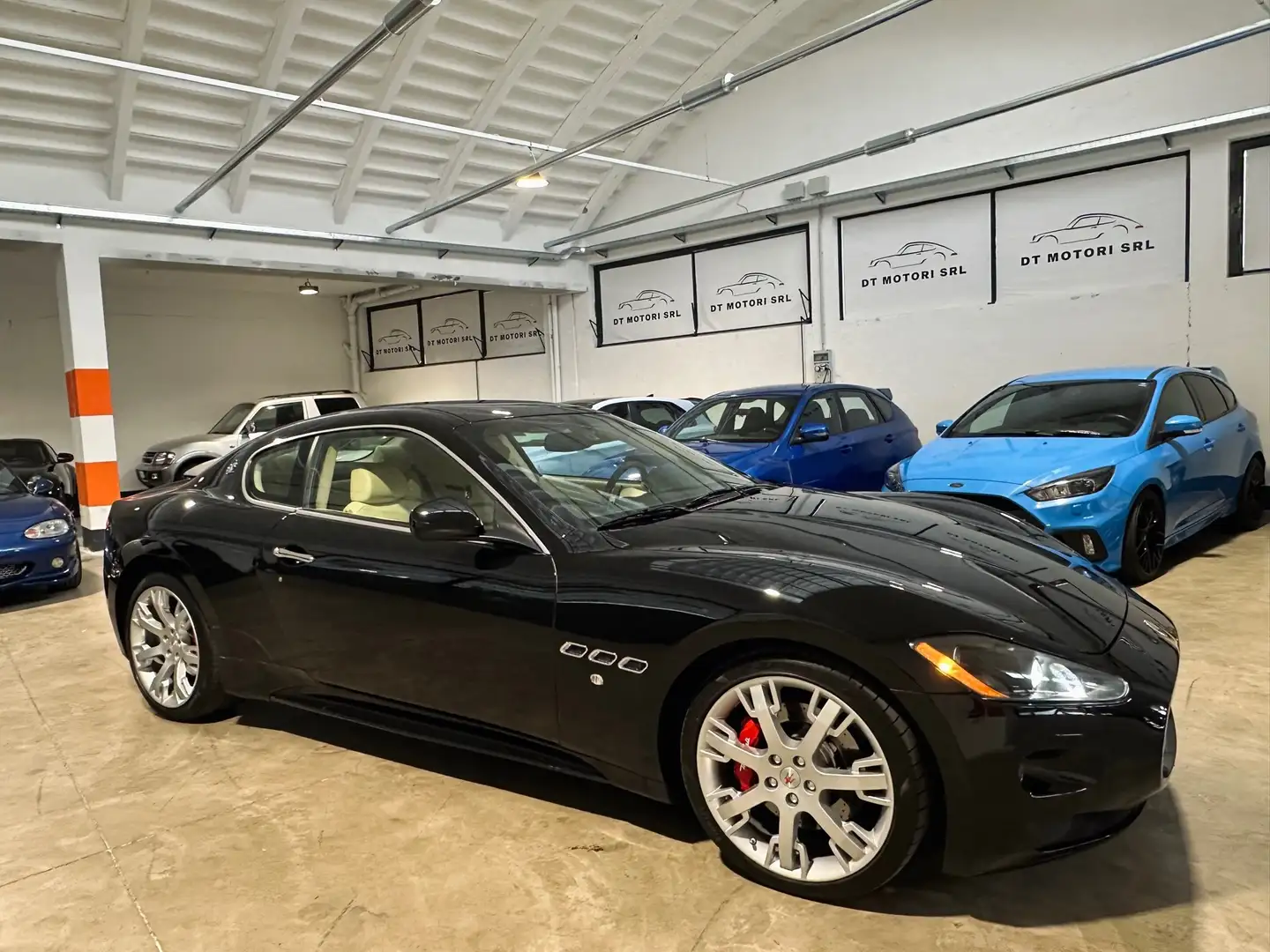 Maserati GranTurismo S 4.7 V8 TAGLIANDI MASERATI - CAMBIOCORSA F1 Nero - 1