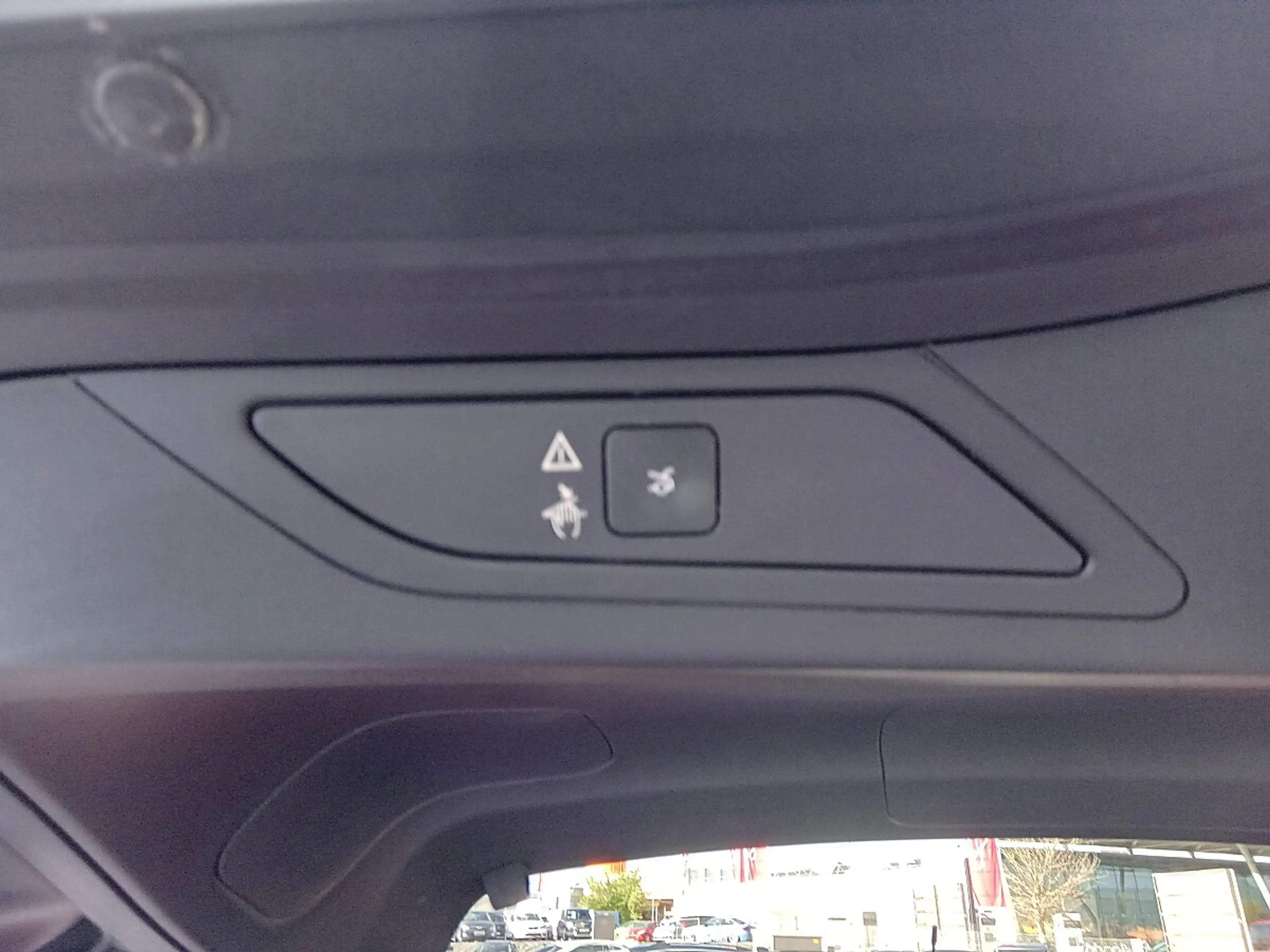 Citroen C4 Picasso PureTech 130 S&S EAT6 Feel Edition — photo 8