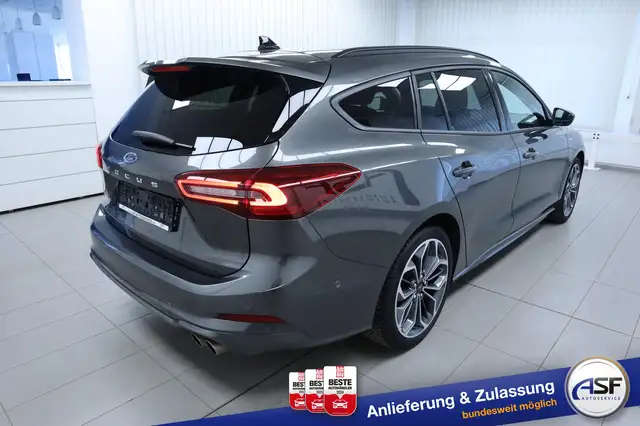 Ford Focus view 7