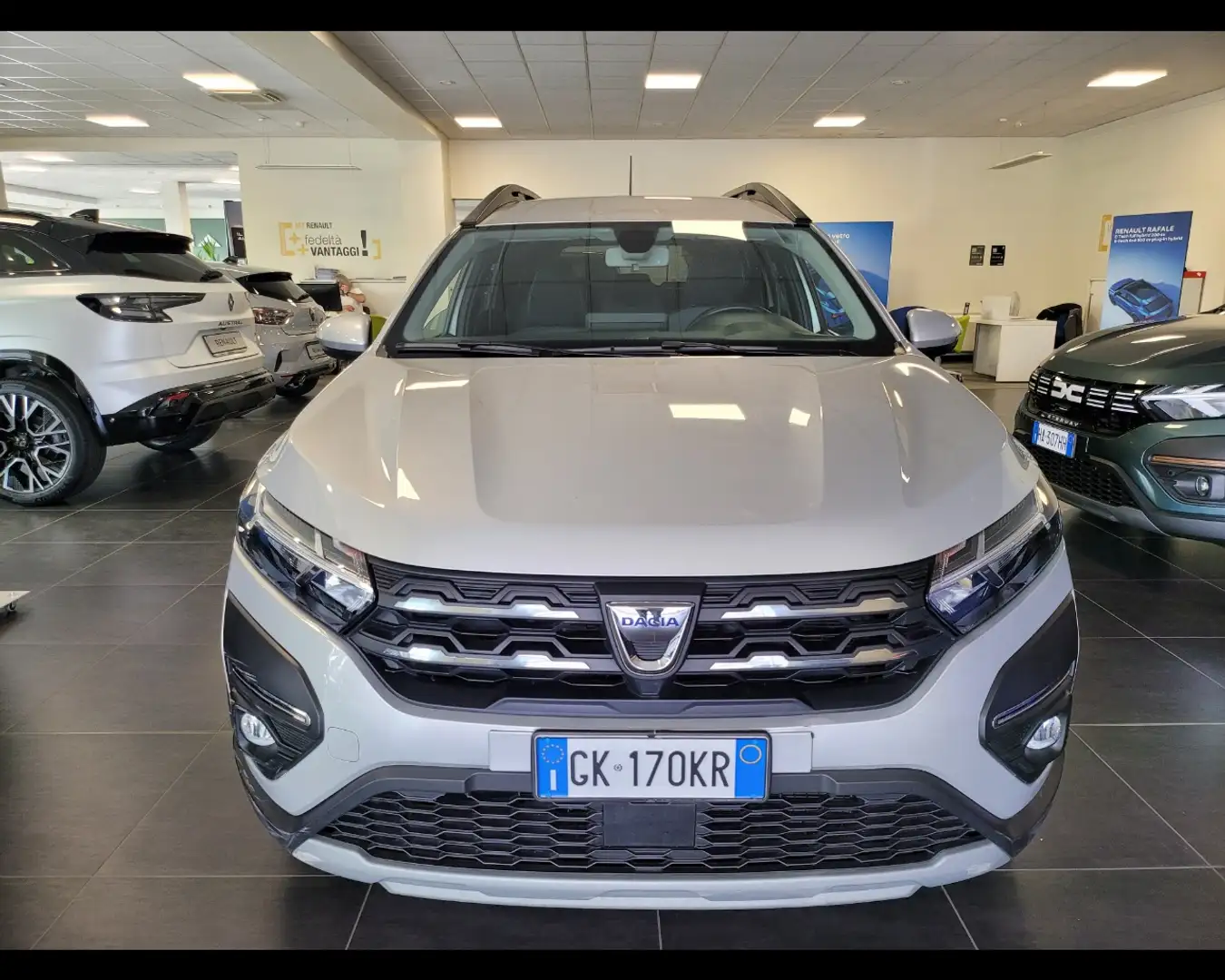 Dacia Jogger 1.0 TCE COMFORT GPL 100CV 7P.TI Grigio - 2