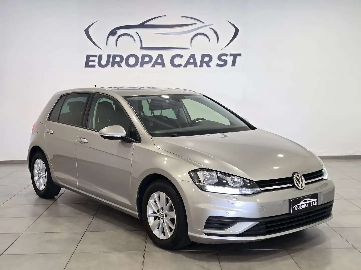 Volkswagen Golf 1.0 TSI 110 CV DSG 5p. Business BlueMotion Techno Grigio - 2