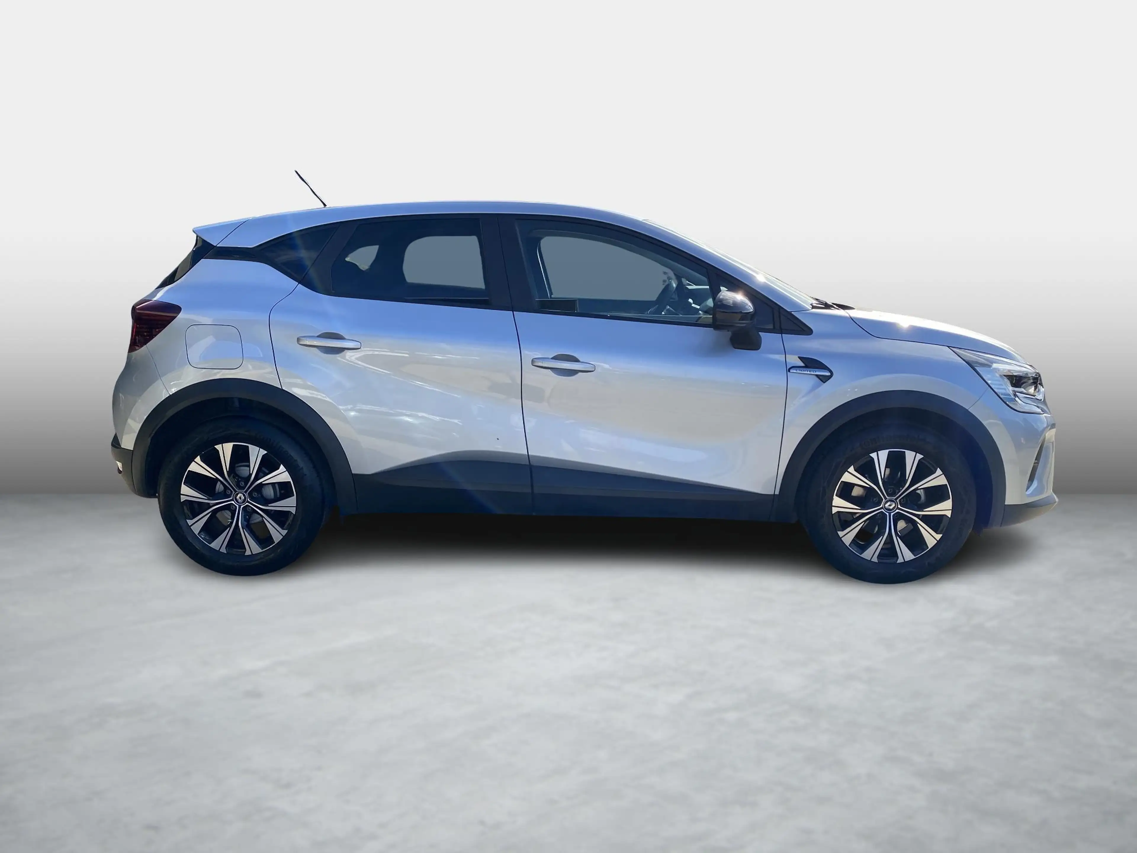 Renault Captur Limited#3 TCe 90 — photo 3