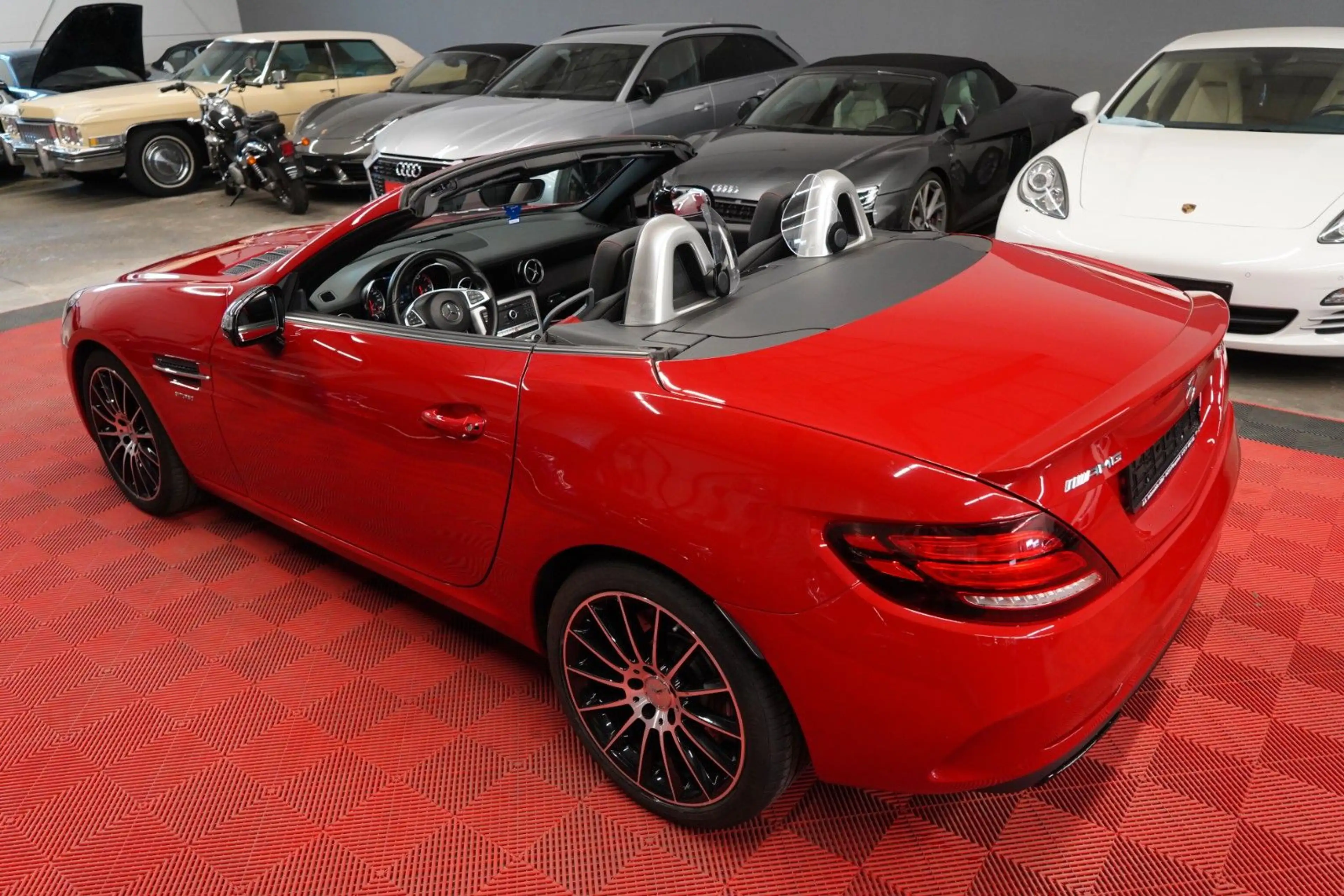 Mercedes-Benz SLC 43 AMG Roadster *Unfallfrei* — photo 15