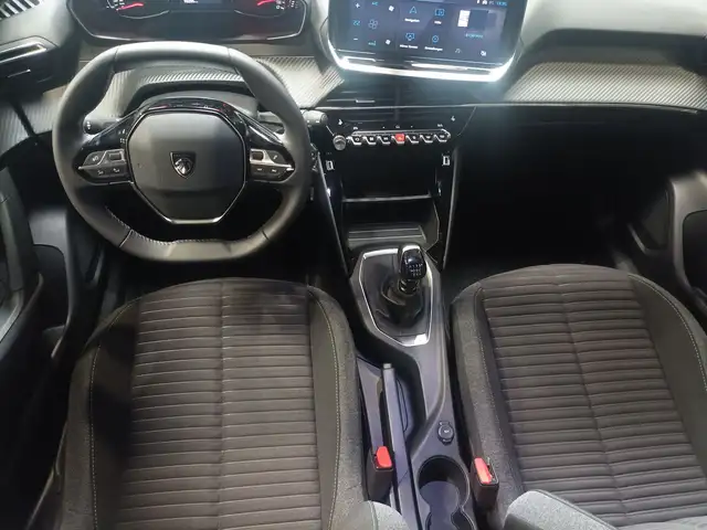 Peugeot 2008 view 14