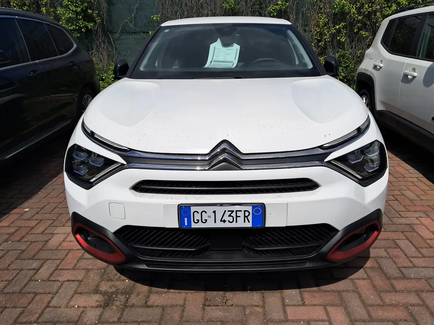 Citroen C4 C4 III 2021 1.5 bluehdi Feel Pack s Blanc - 1