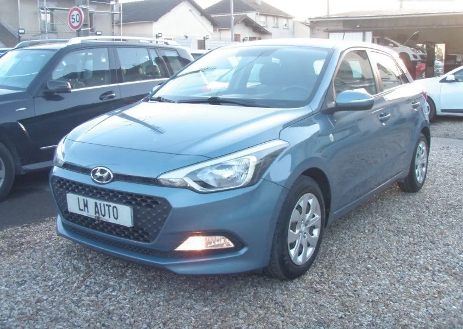 Hyundai i20 II 1.2 84 EA SPORTS Bleu - 1