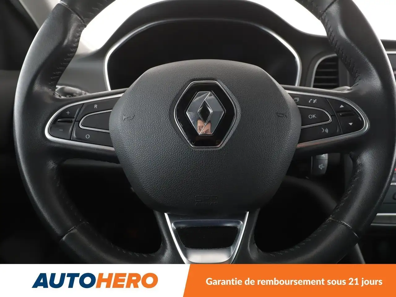 Renault Megane Berline — photo 19