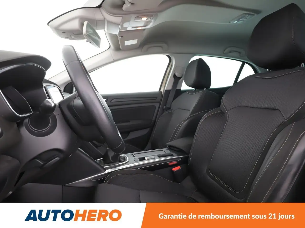 Renault Megane Berline — photo 10
