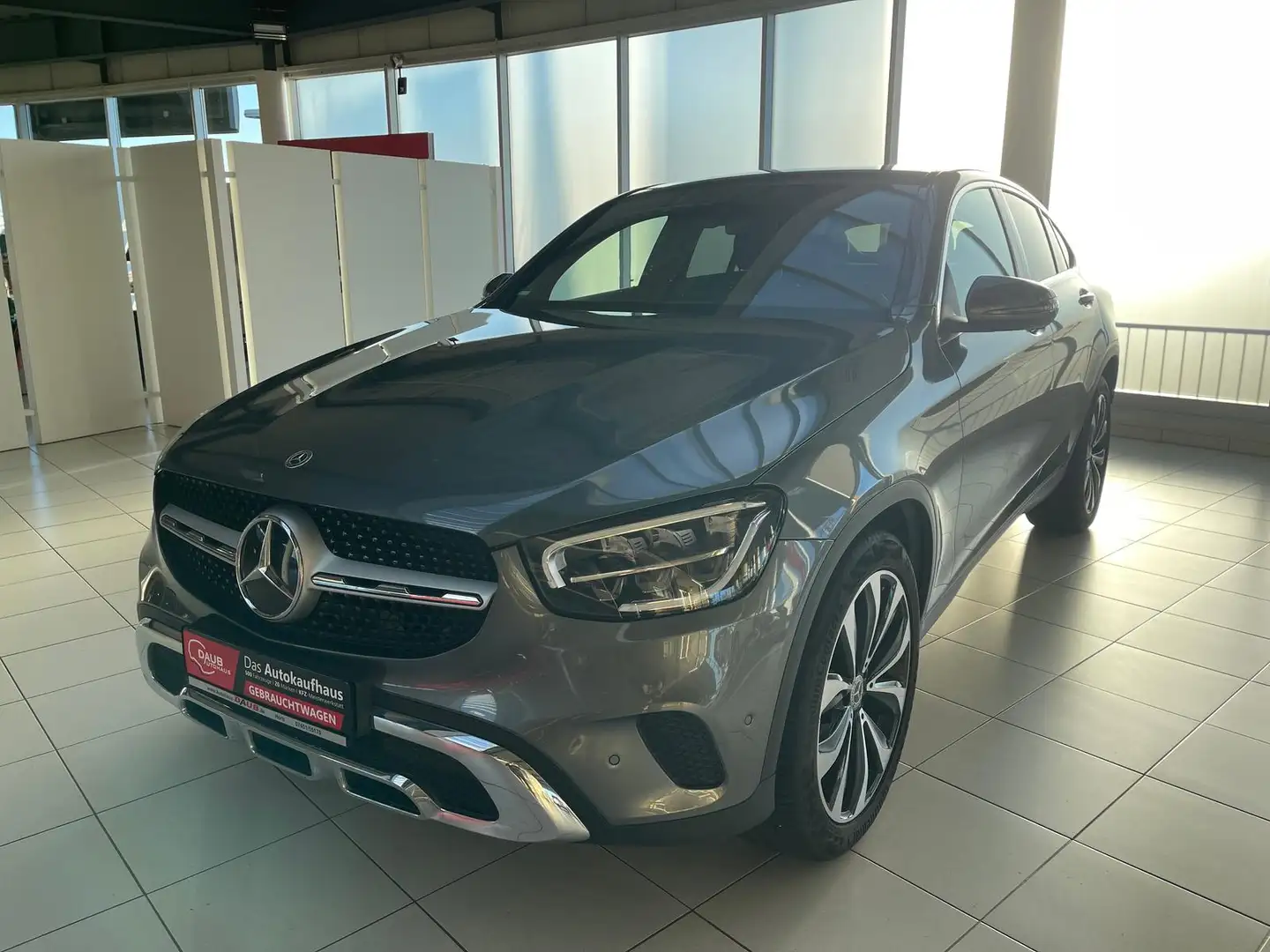 Mercedes-Benz GLC 200 GLC 220 d Coupe 4 Matic+Leder+Navi+Alu+voll Gris - 2