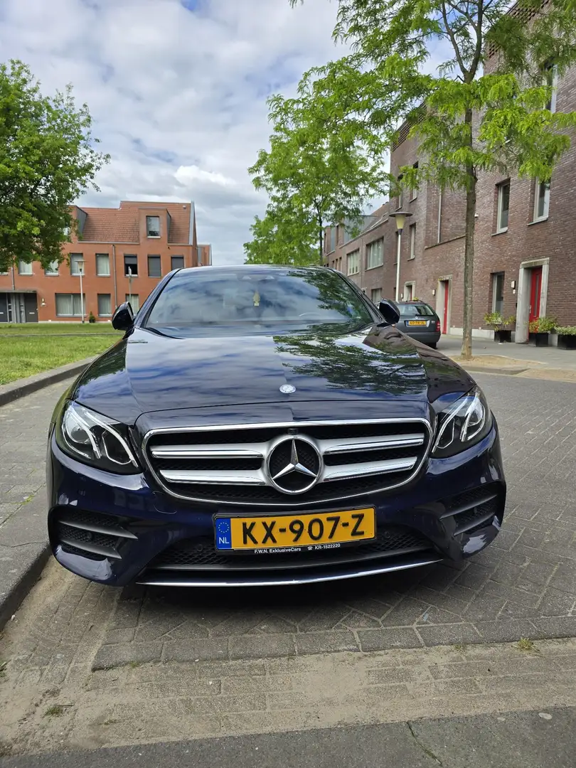 Mercedes-Benz E 220 Ambition Blauw - 2