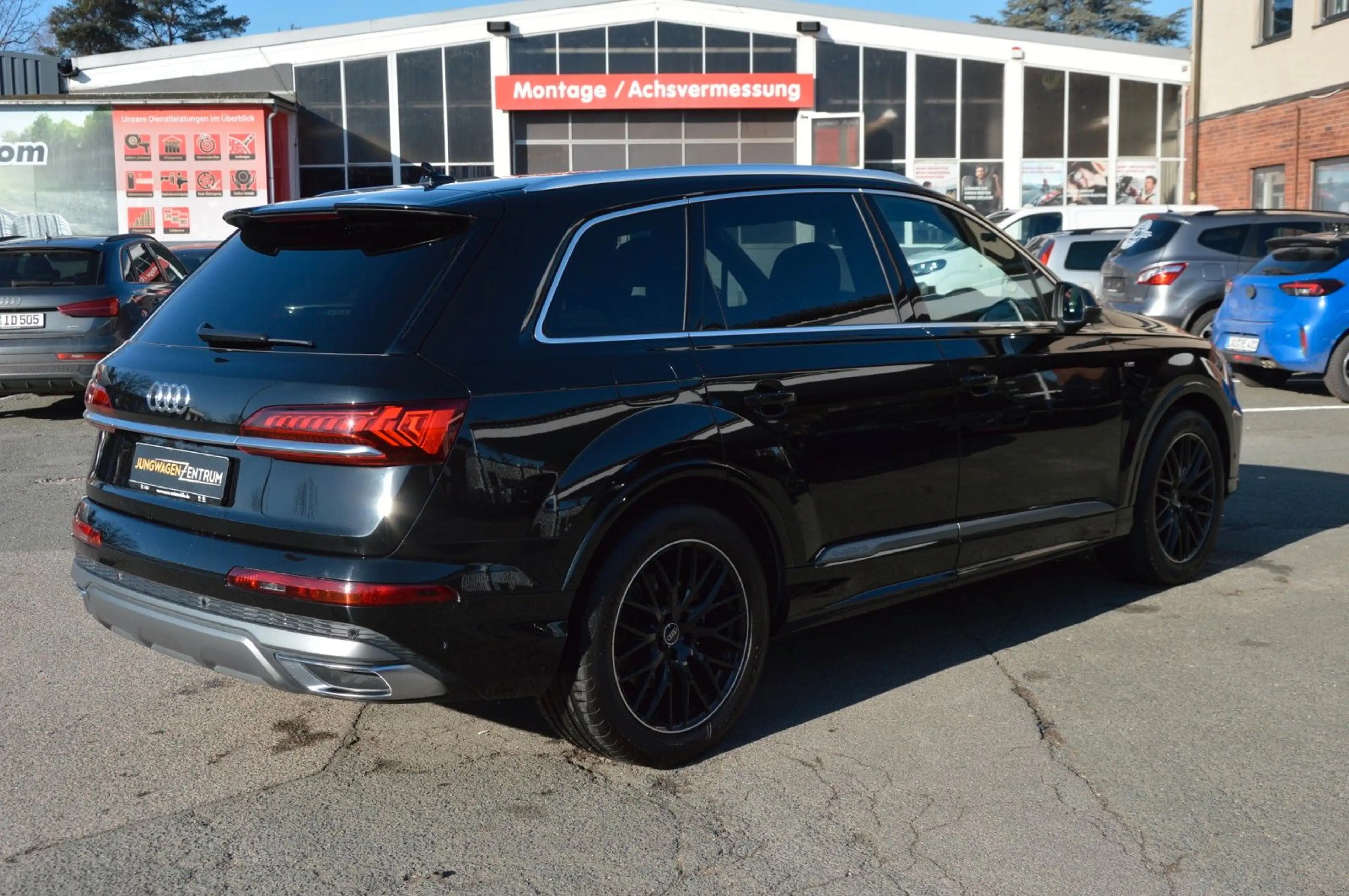 Audi Q7 45 TDI qu."SLINE"AHK"KAMERA"MATRIX"LUFTFEDER" — photo 4
