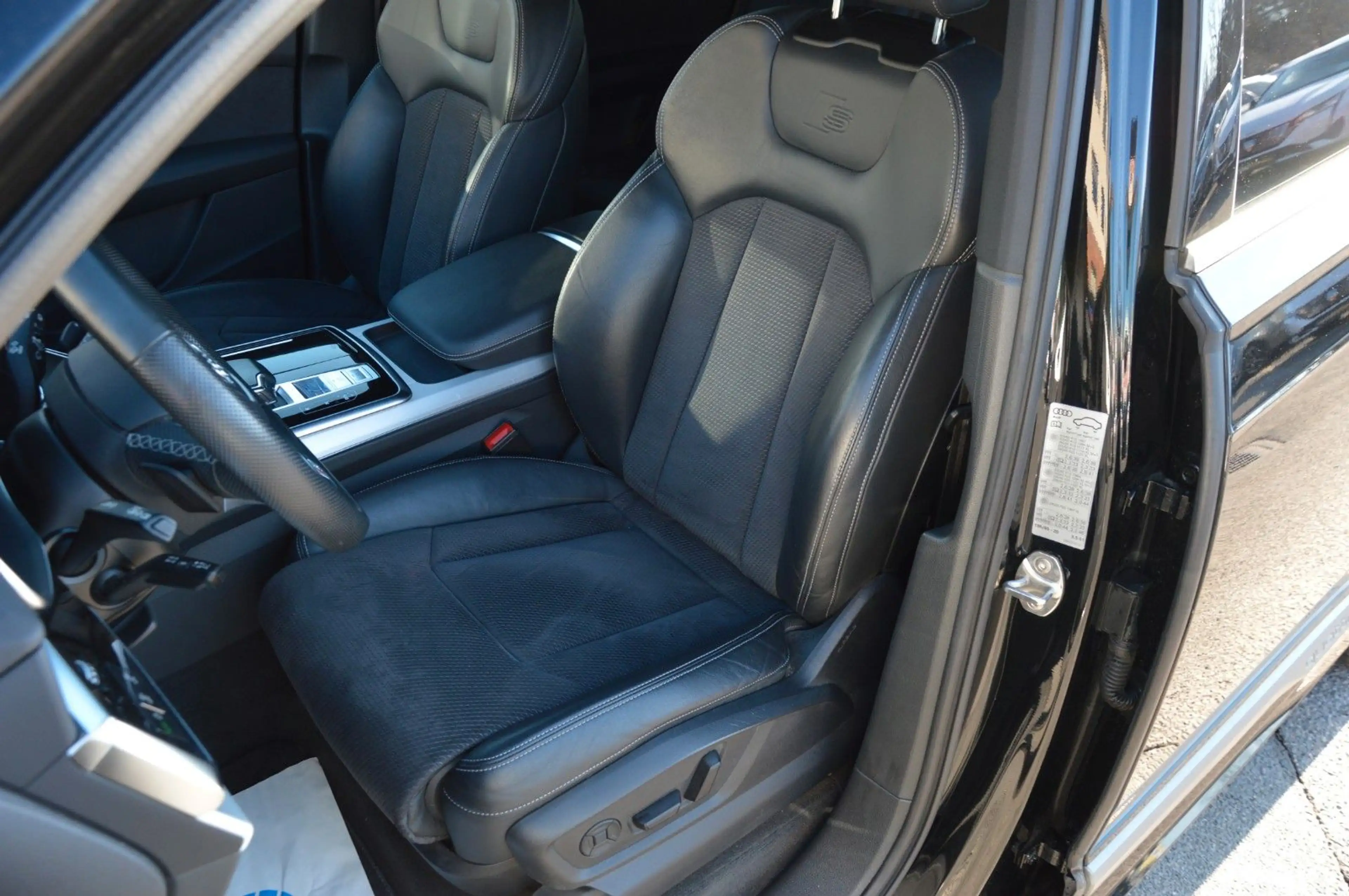 Audi Q7 45 TDI qu."SLINE"AHK"KAMERA"MATRIX"LUFTFEDER" — photo 10