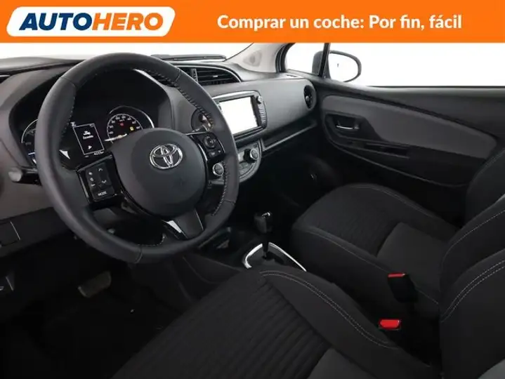 Toyota Yaris 2019, foto 12