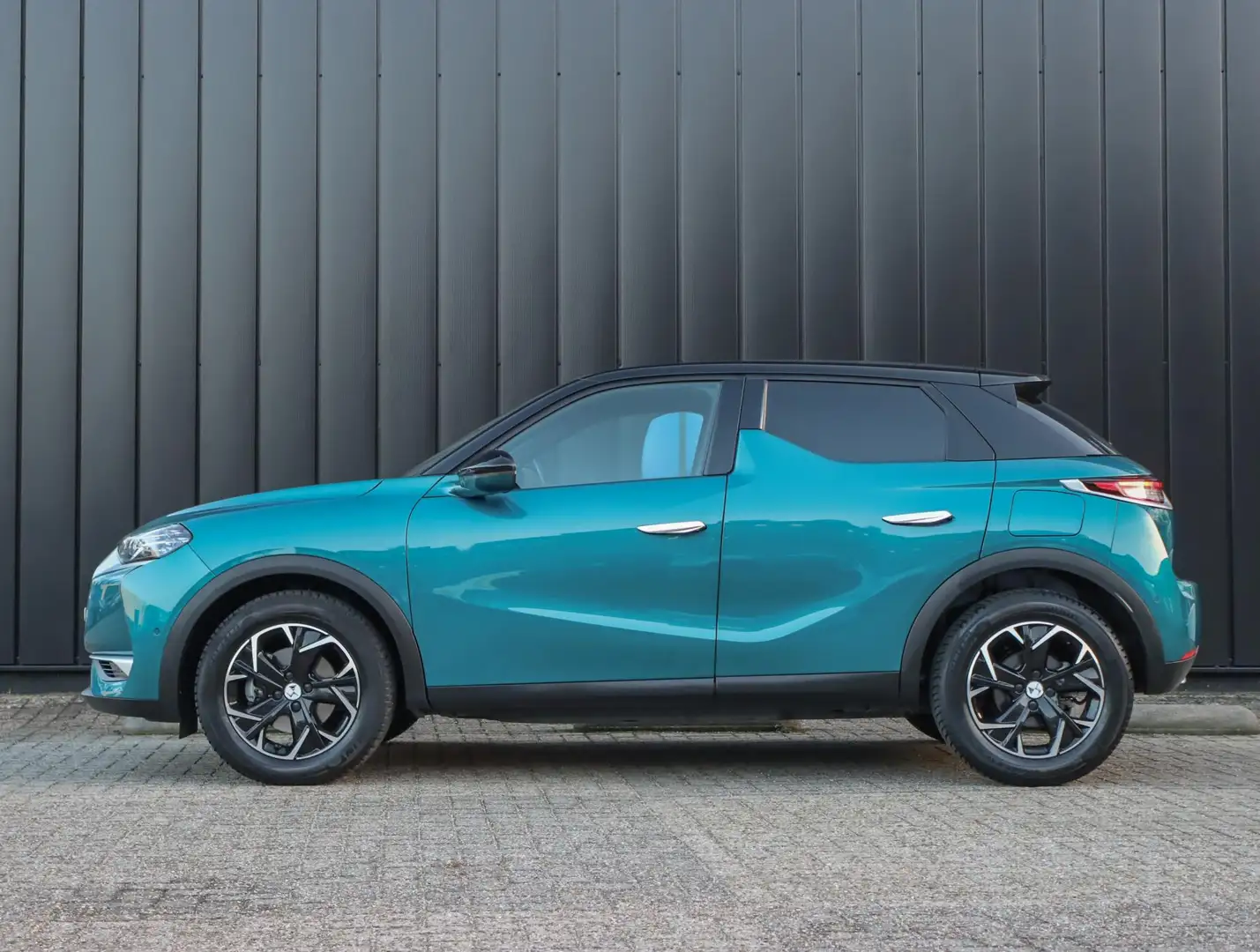 DS Automobiles DS 3 Crossback E-Tense So Chic 50kWh (1ste eig./LED/Keyless/Apple Blauw - 2