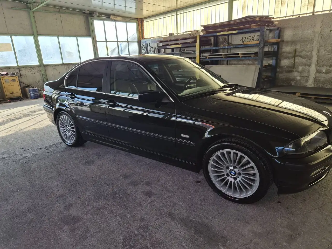 BMW 330I, foto 3