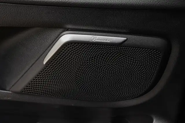 Mercedes-Benz V Class view 12