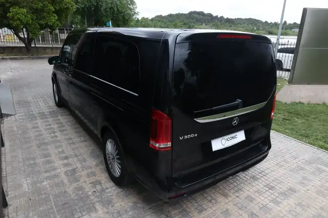 Mercedes-Benz V Class view 6