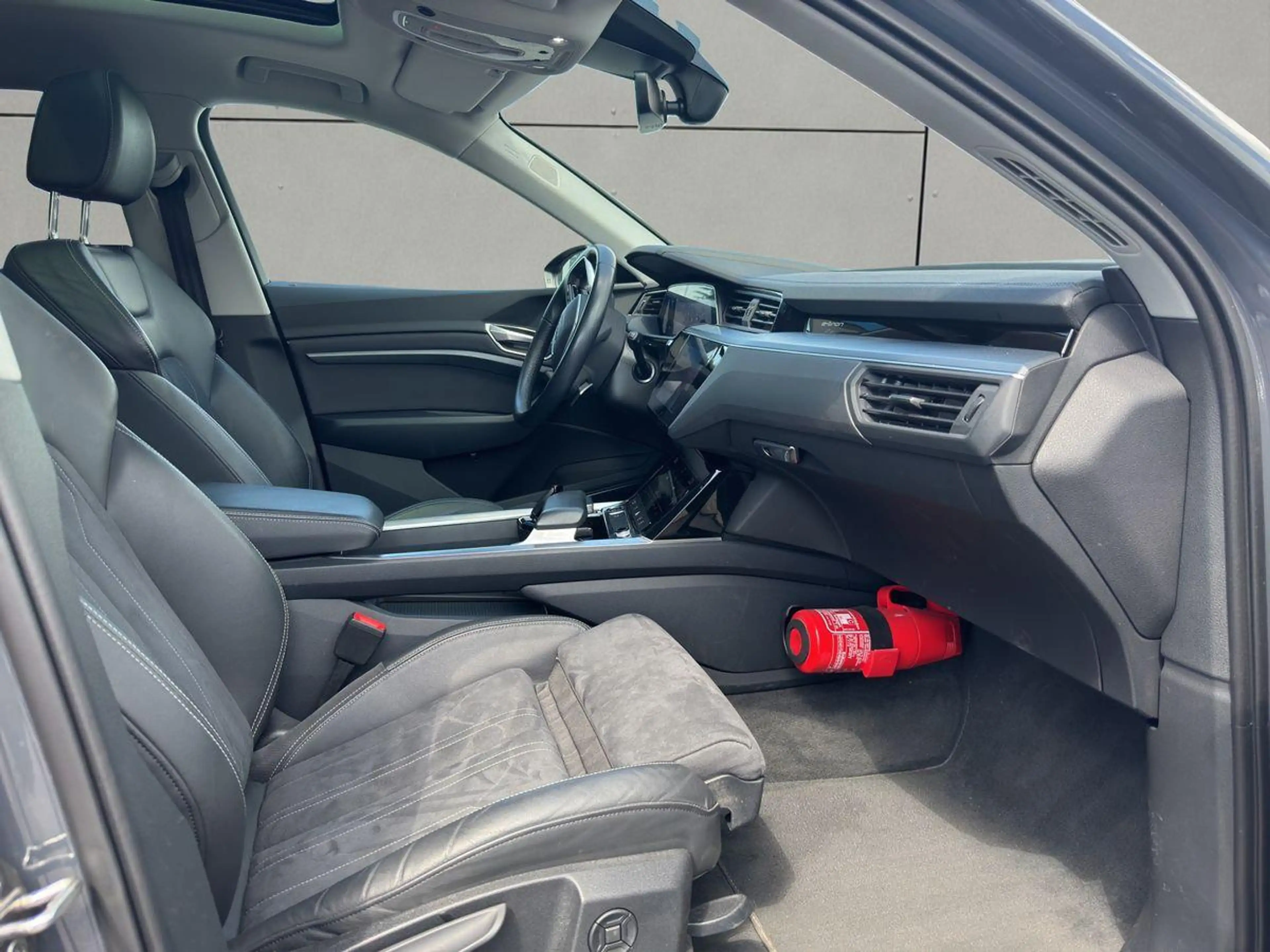 Audi Q8 e-tron Audi Q8 e-tron 55 B&O Pano AHK 114kWh 99% SOH — photo 13