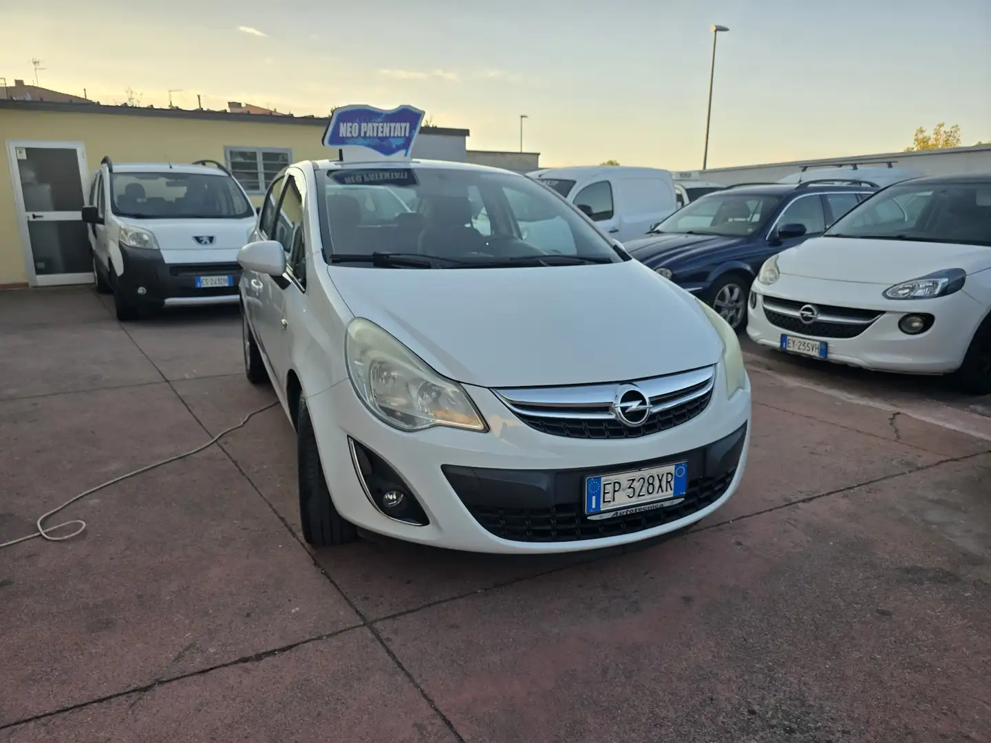 Opel Corsa 5p 1.2 Club Gpl-tech 85cv - 1