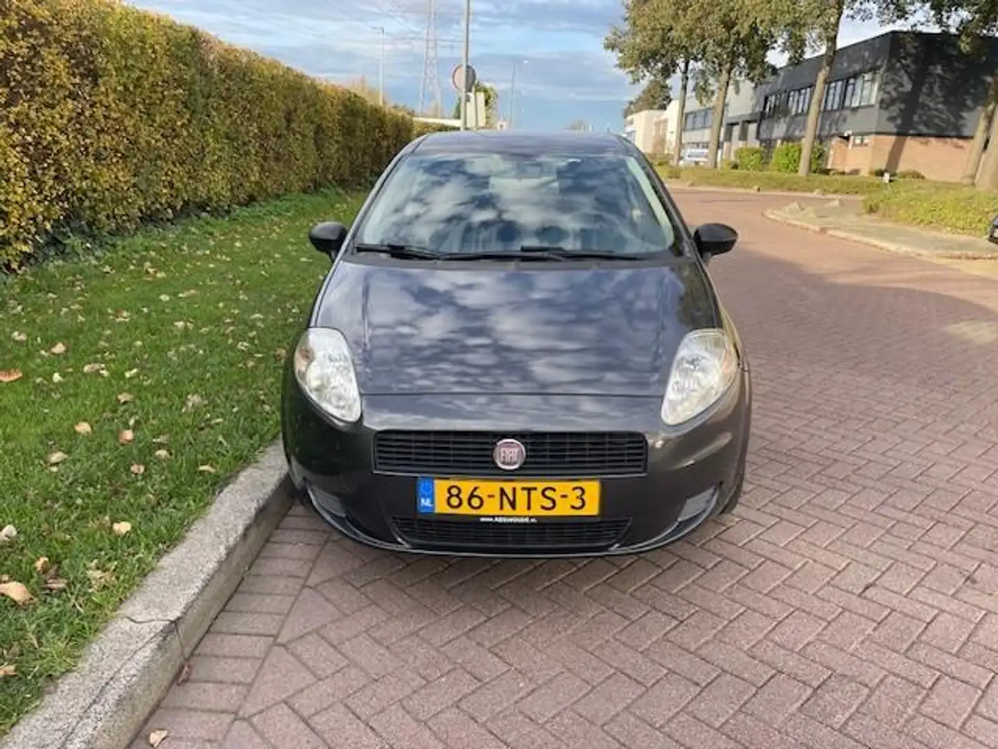 Fiat Grande Punto 1.3 M-Jet Actual Grijs - 2