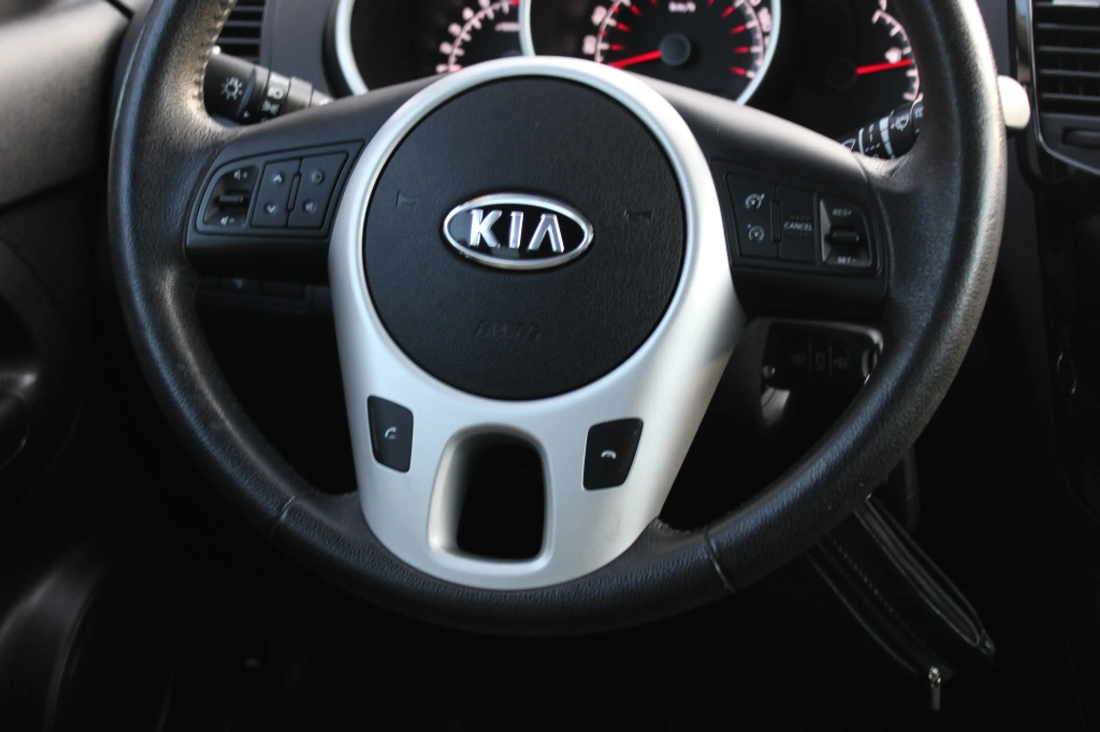 Kia Venga 1.6 CVVT X-tra — photo 19