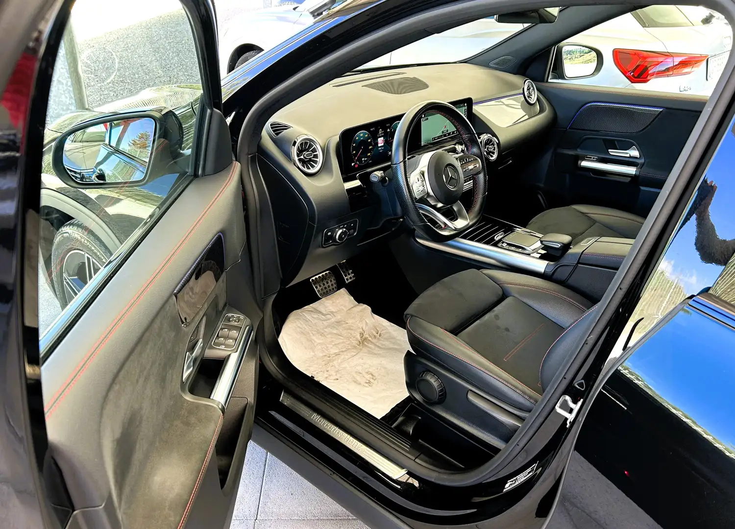 Mercedes-Benz GLA 200 GLA-H247 2020 d Premium 4matic auto Nero - 2