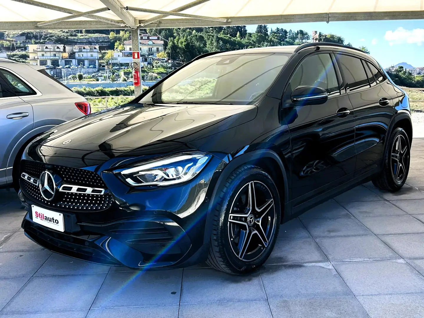 Mercedes-Benz GLA 200 GLA-H247 2020 d Premium 4matic auto Nero - 1