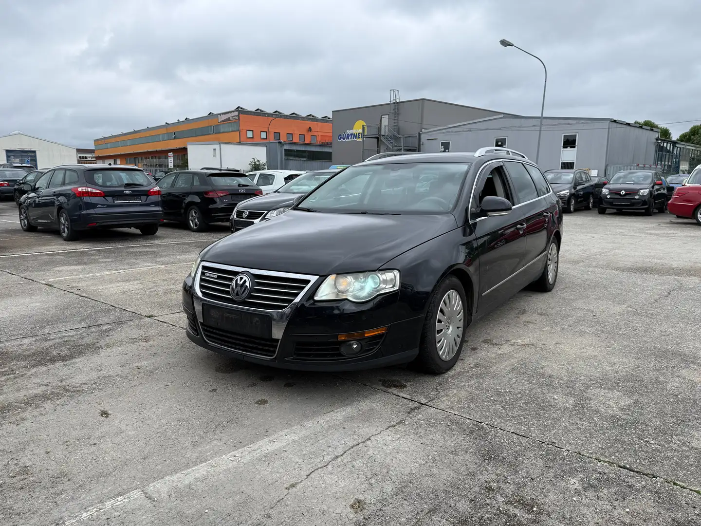 Volkswagen Passat Variant BlueMotion Negro - 1