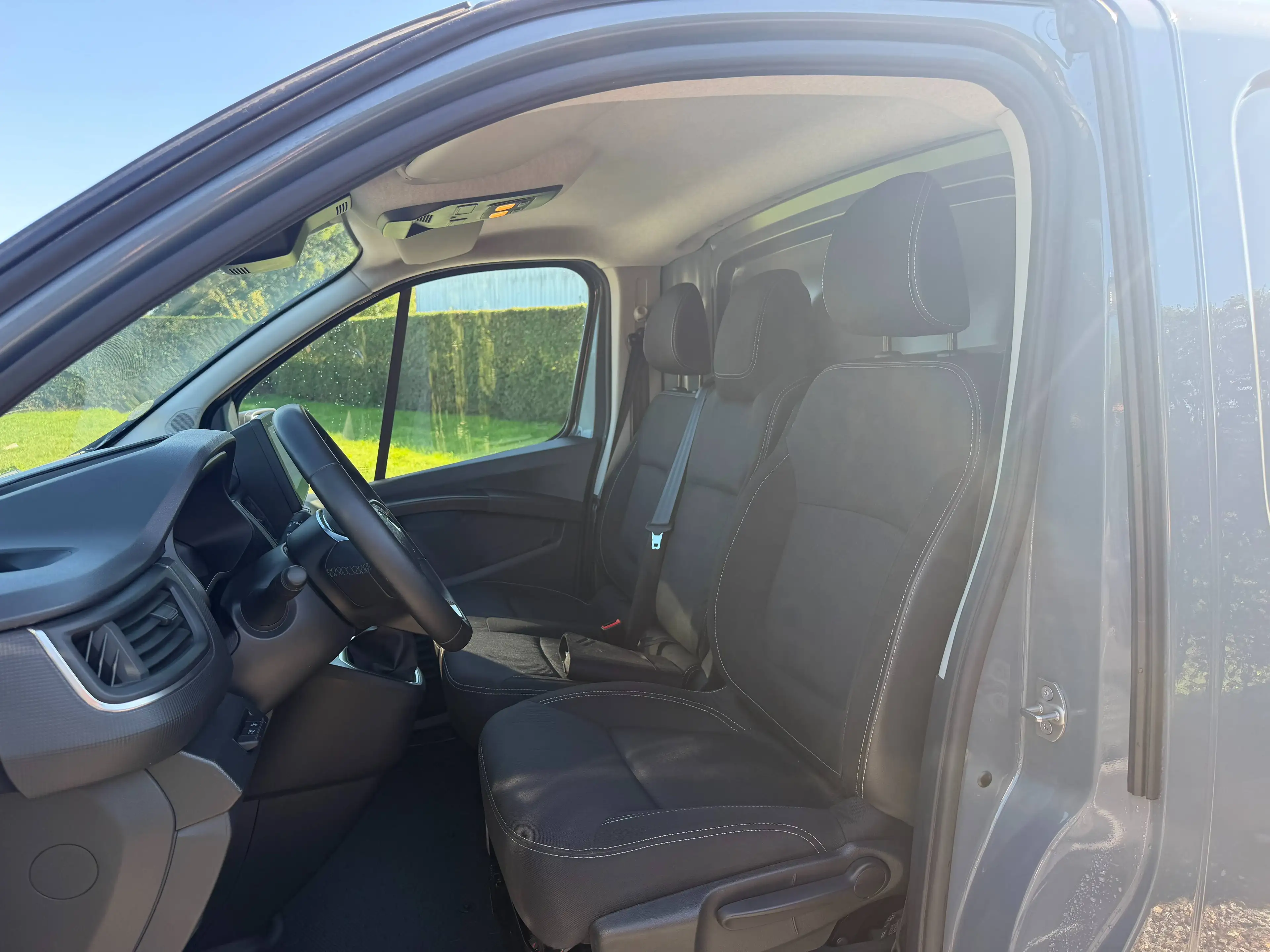 Renault Trafic 2.0 dCi 29 L1H1 Grand Confort EDC (EU6d) — photo 5