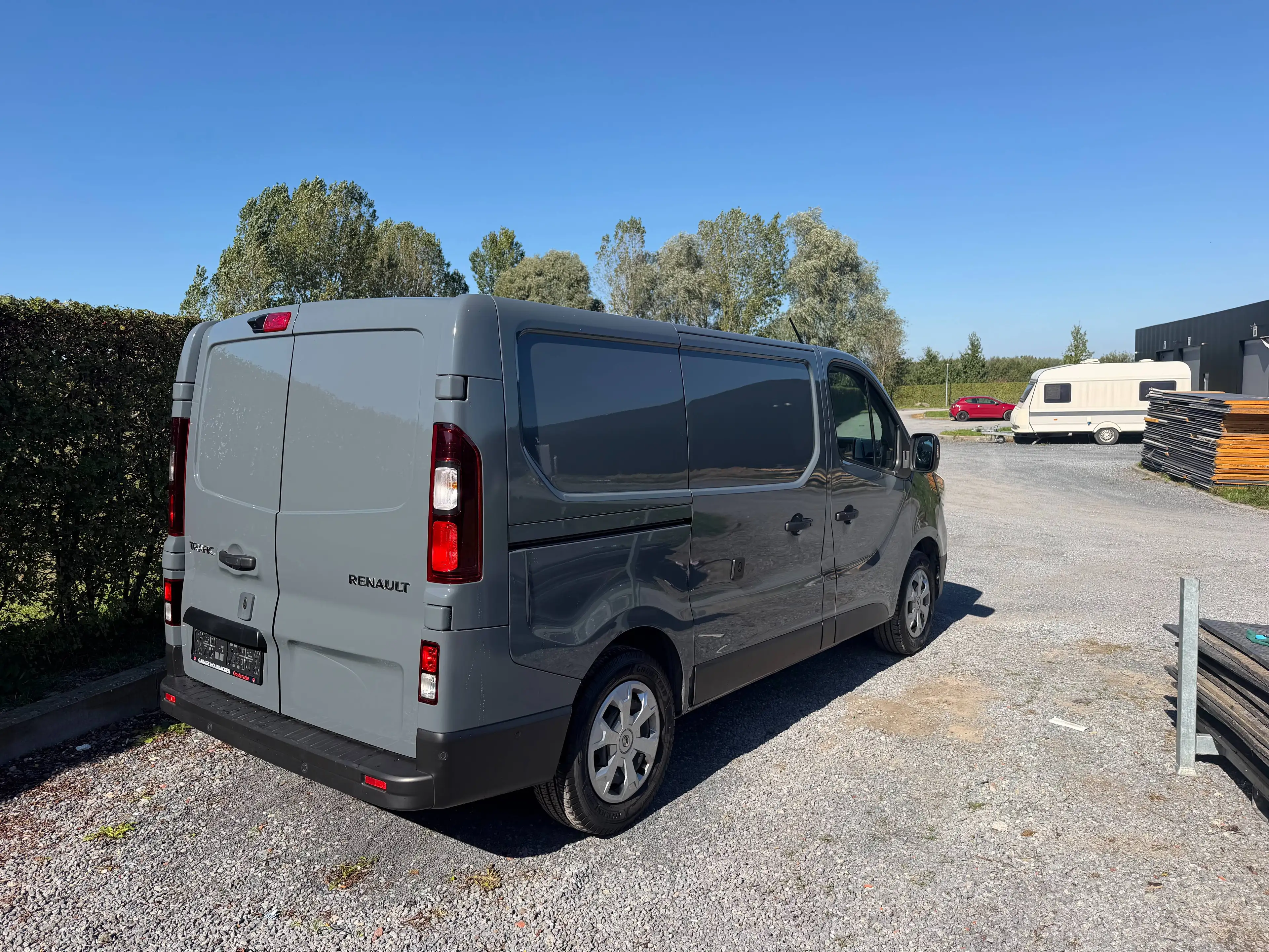 Renault Trafic 2.0 dCi 29 L1H1 Grand Confort EDC (EU6d) — photo 4