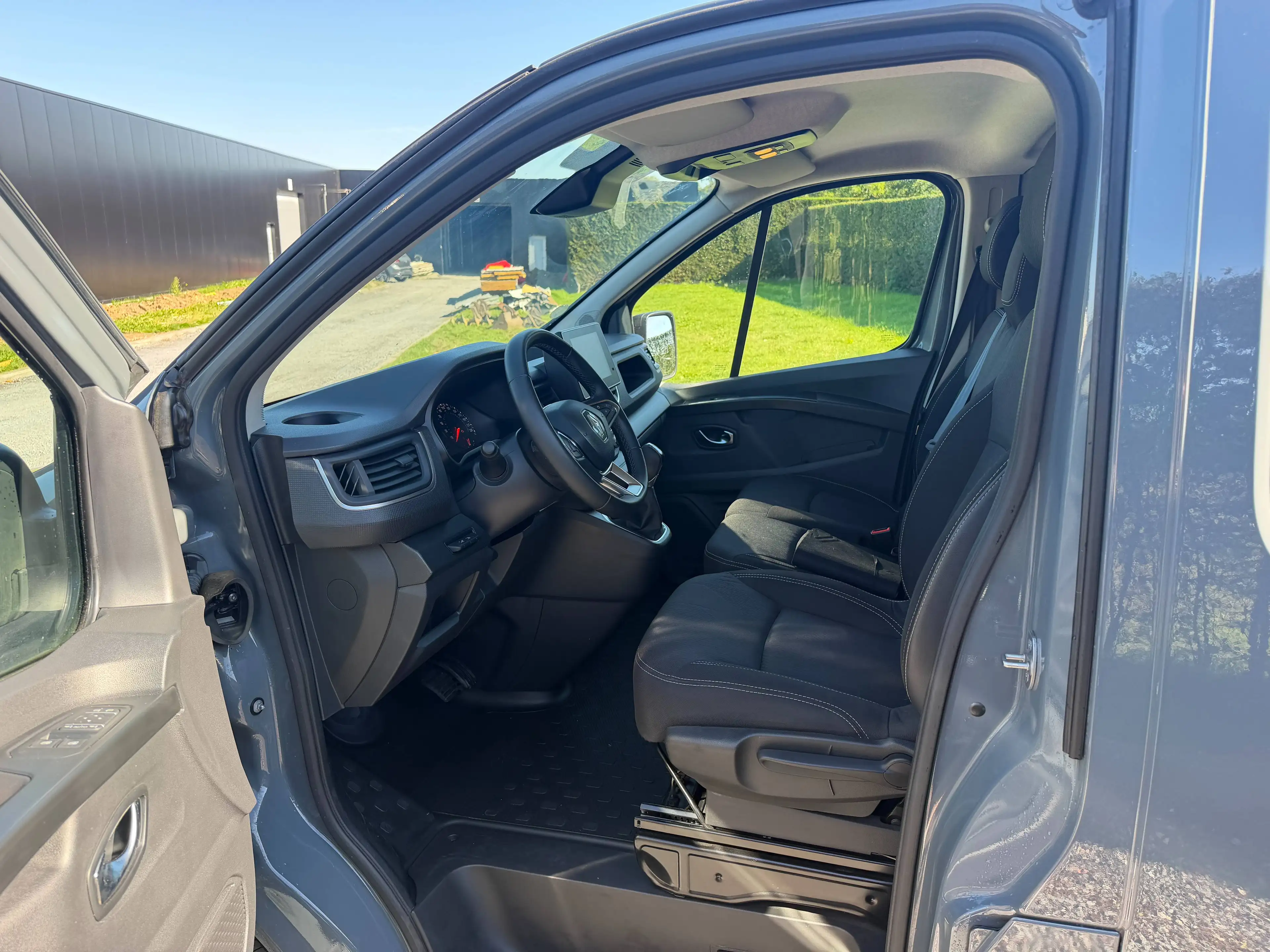 Renault Trafic 2.0 dCi 29 L1H1 Grand Confort EDC (EU6d) — photo 6