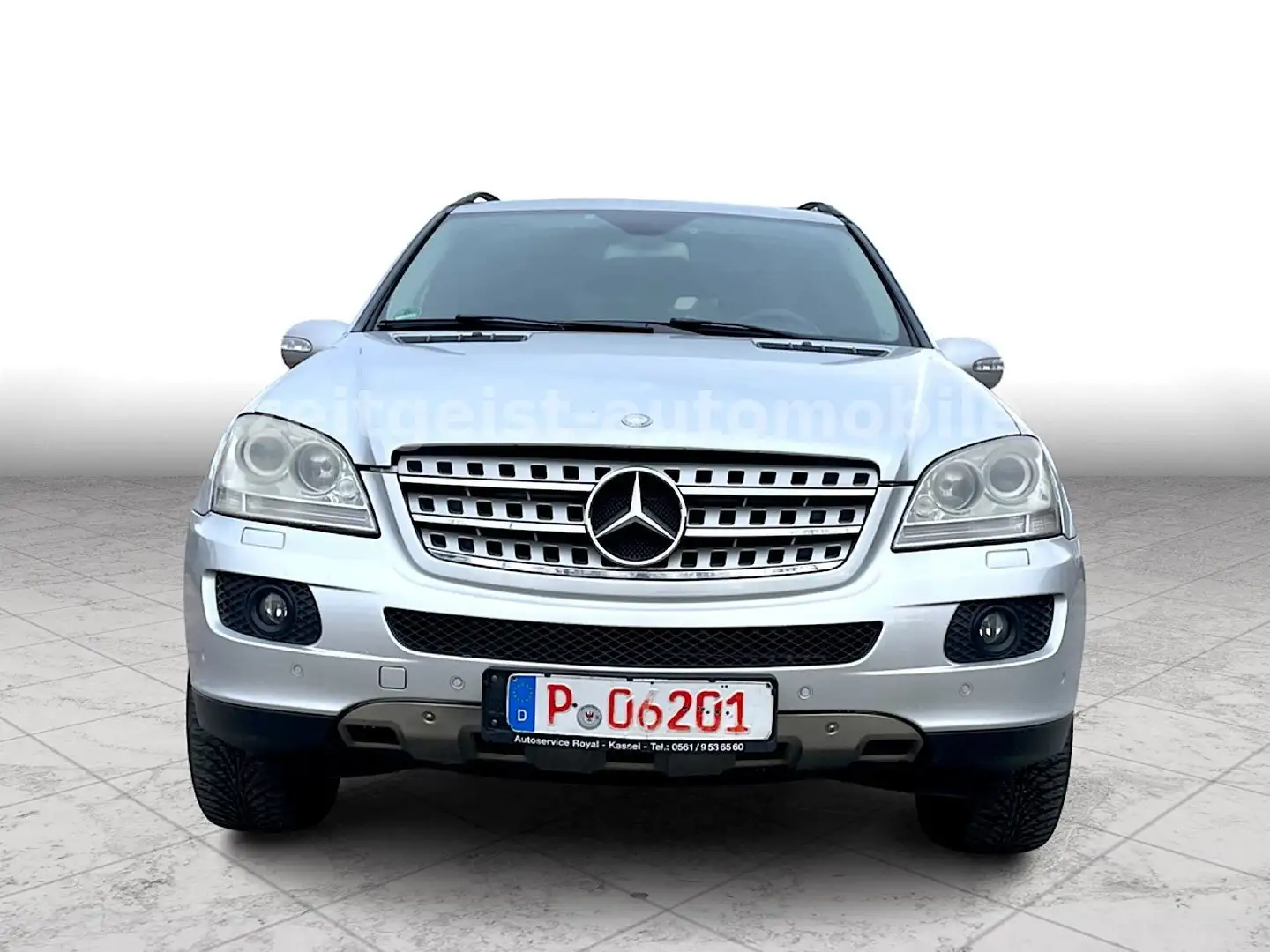 Mercedes-Benz ML 320 CDI*Leder*OFF-ROAD-PAKET* Ezüst - 2