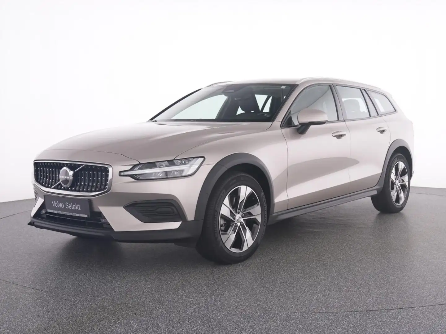 Volvo V60 Cross Country B4 AWD Plus+WP+KL+RFK+MEMO+ Oro - 2