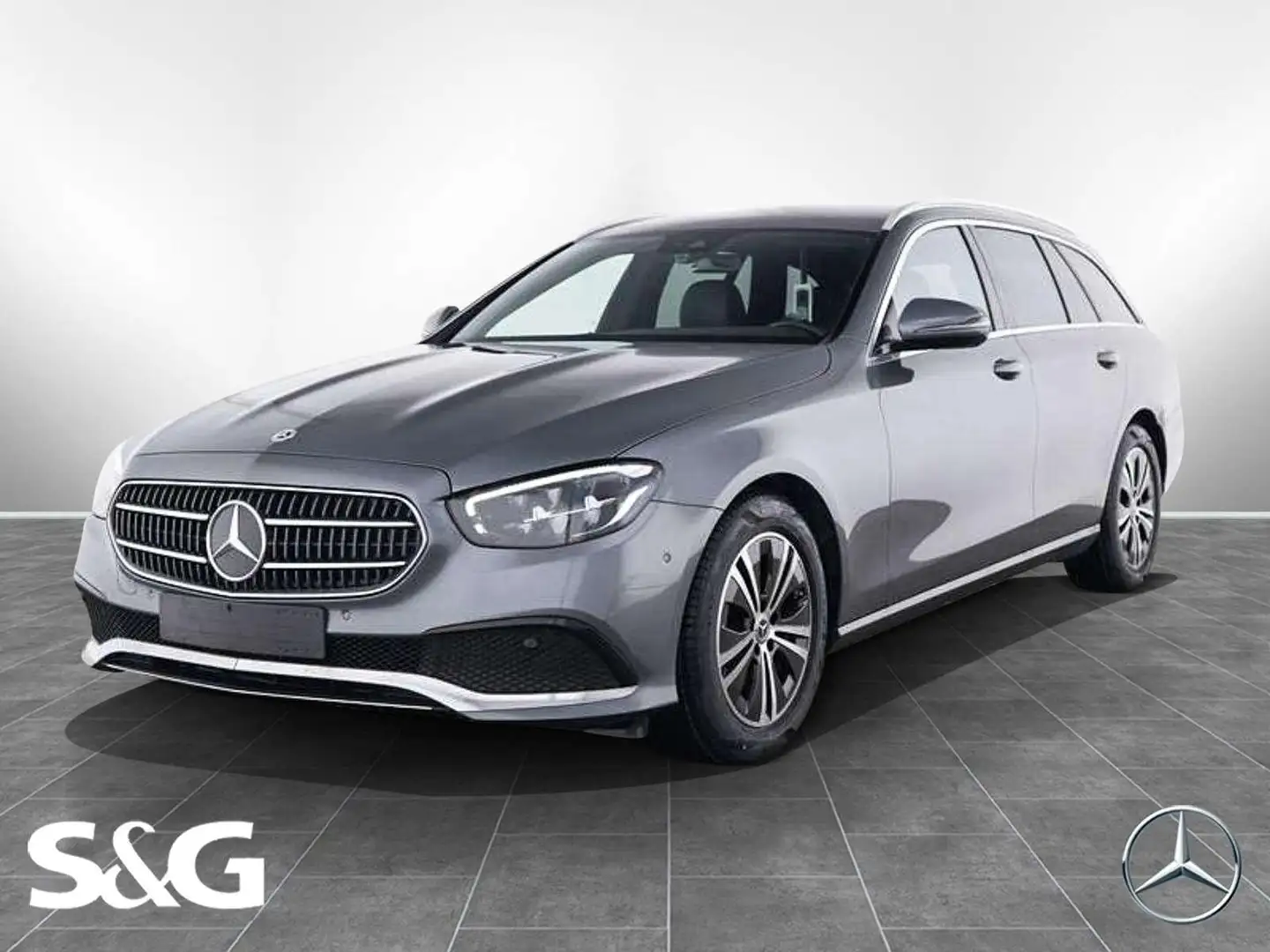 Mercedes-Benz E 220 d 4M T AVNATGARDE MBUX+AHK+RüKam+Totwink Grau - 1