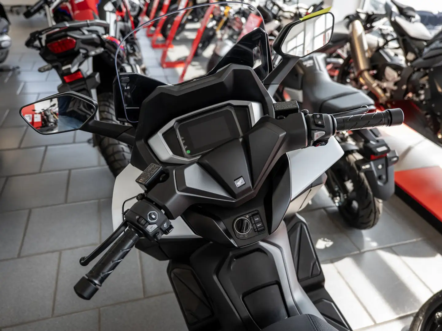 Honda Forza 125 LED SCHEINWERFER Weiß - 2