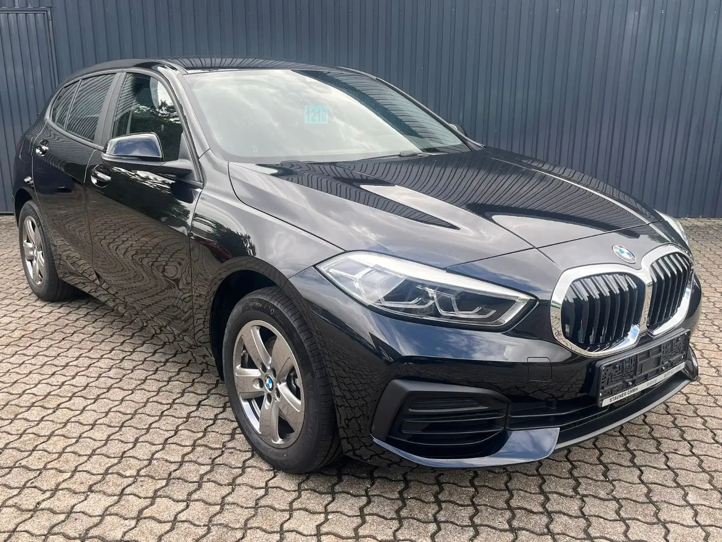 BMW 116 i 5-Türer/ Lenkradheiz/LED/Sitzheiz/Navi Nero - 2
