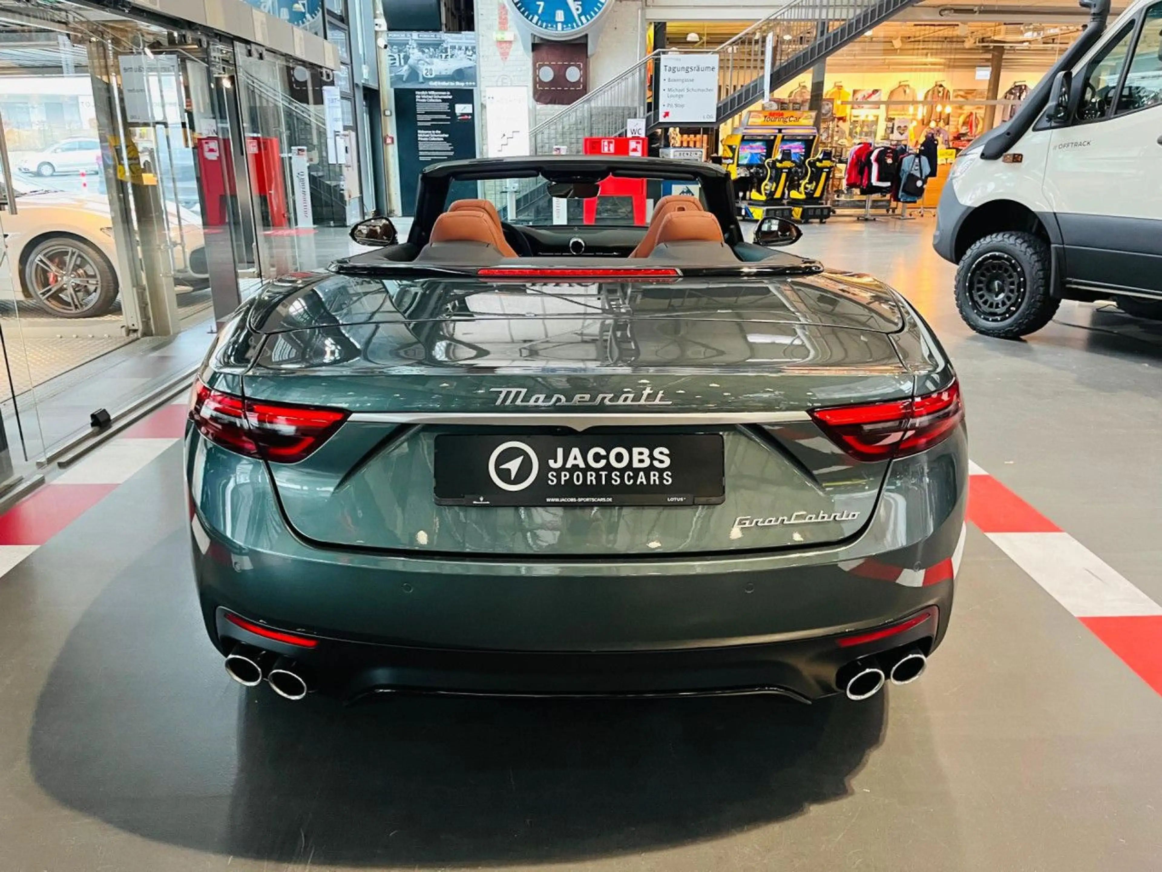 Maserati GranCabrio Verde Giada+HUD+Surround-Kamera+Maserati Köln — photo 4