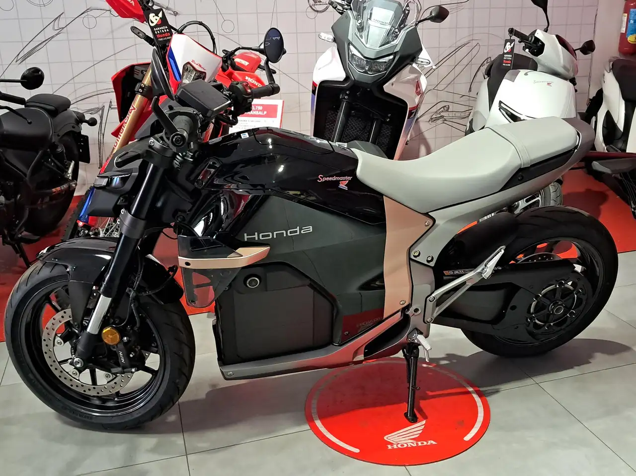 Honda WN7
