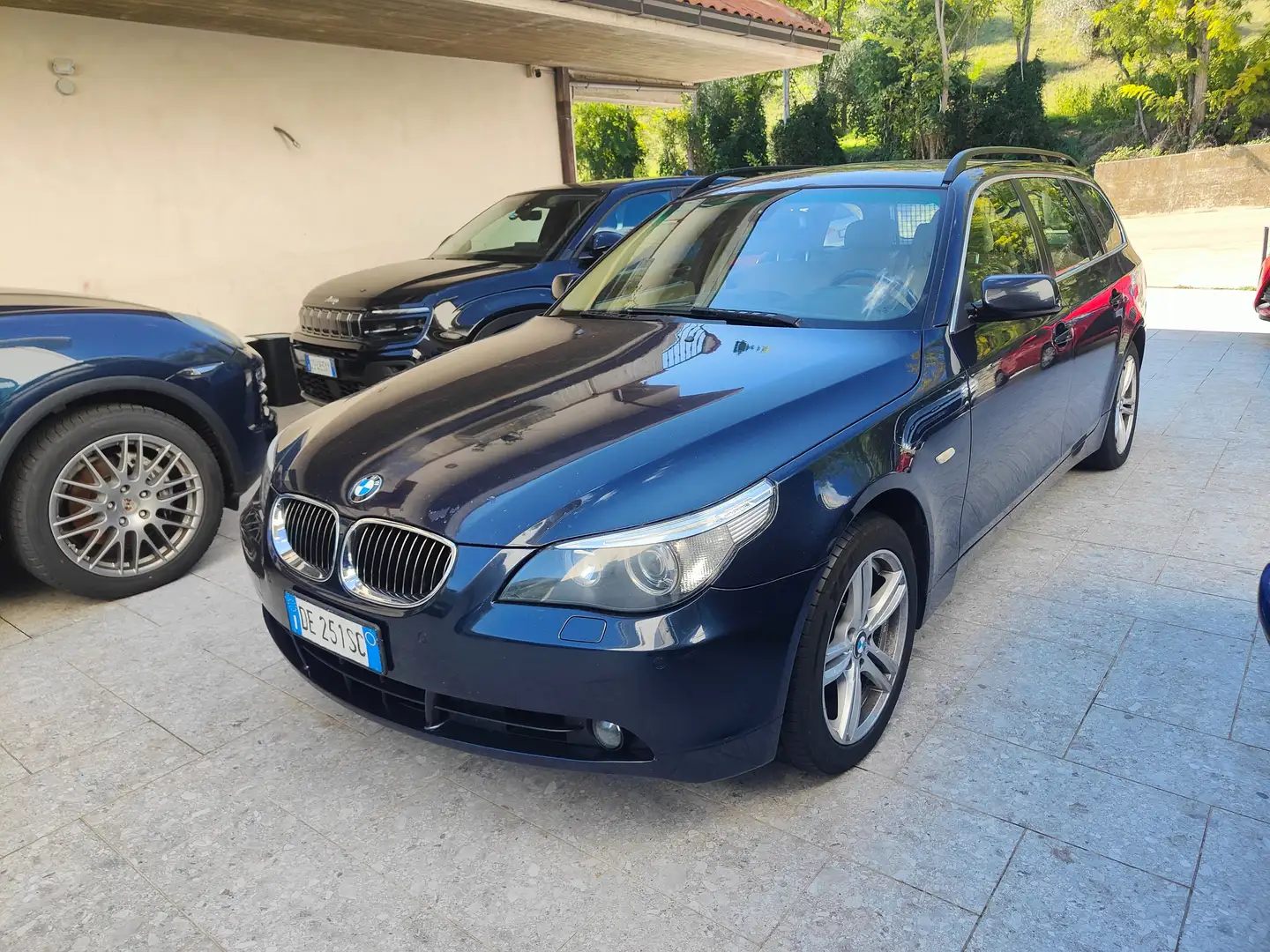BMW 530 Serie 5 E61 2003 Touring 530xd Touring Futura Blu/Azzurro - 2
