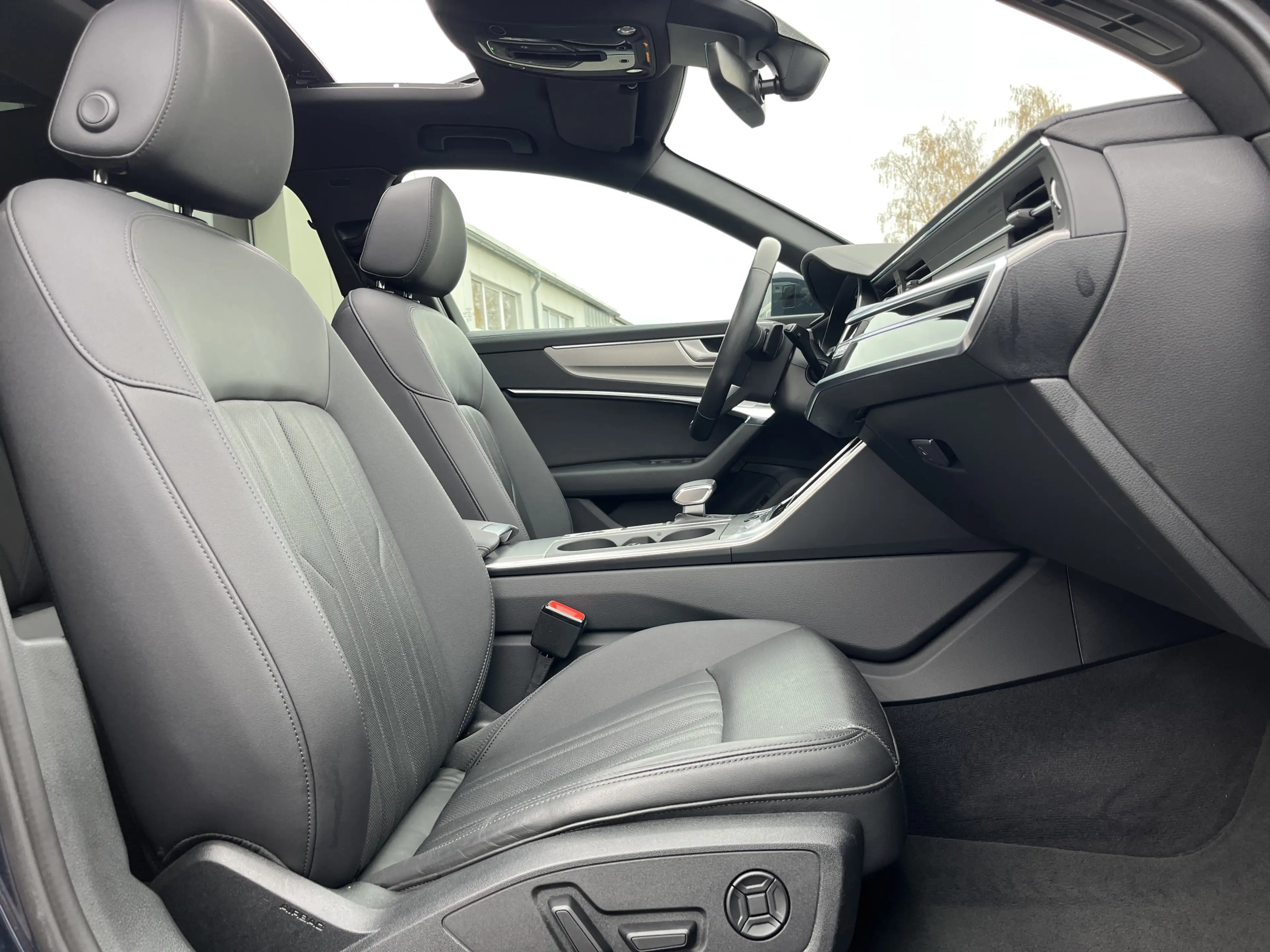 Audi A6 Avant 45 2.0 TFSI quattro S tronic design 194€ m — photo 15