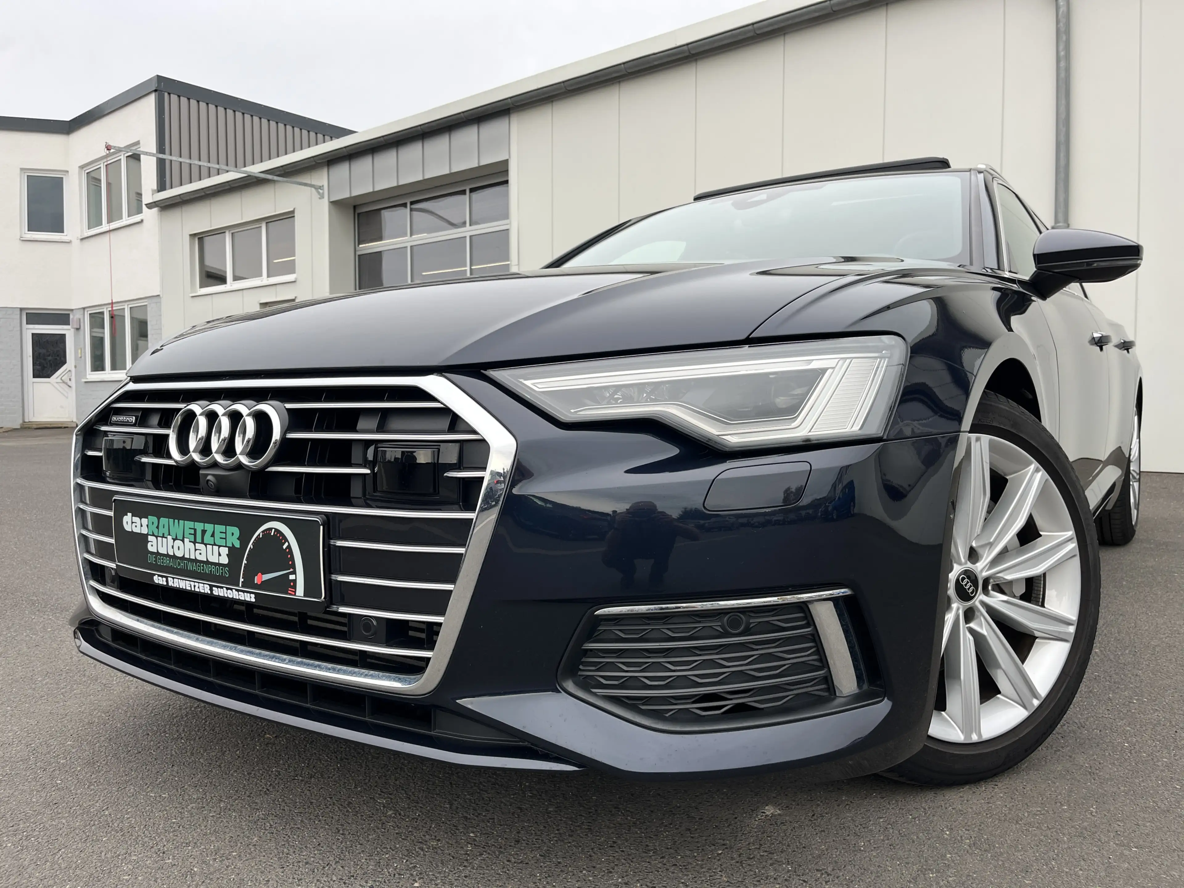 Audi A6 Avant 45 2.0 TFSI quattro S tronic design 194€ m