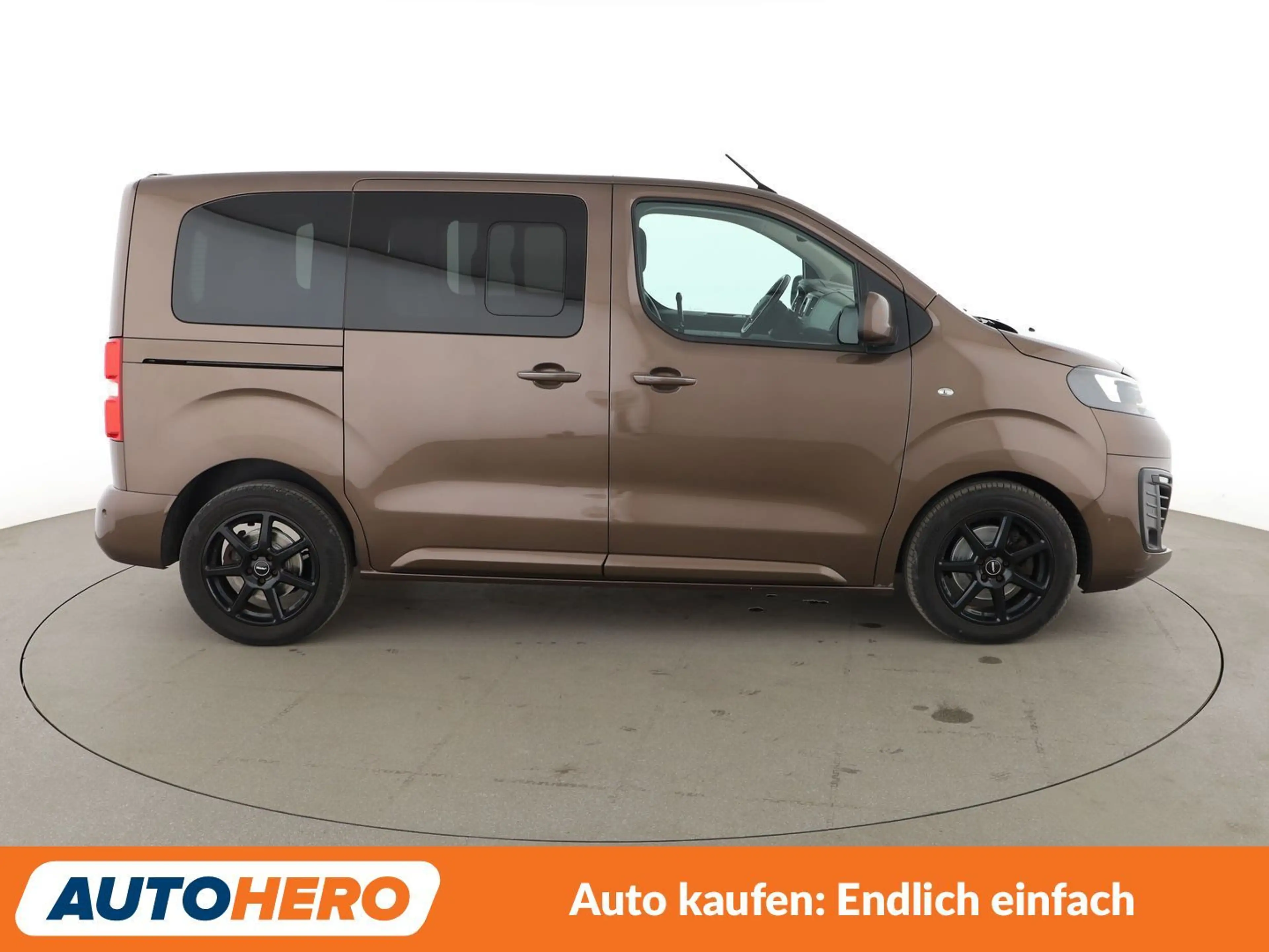 Opel Zafira Life 2.0 Diesel S INNOVATION L1*NAVI*CAM* — photo 7